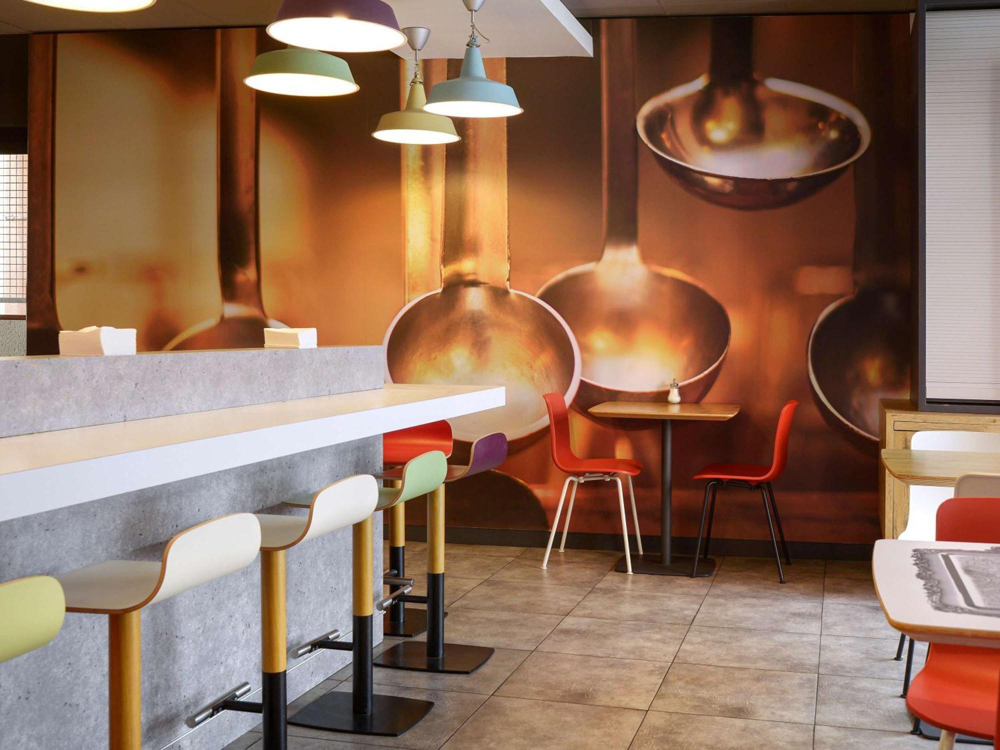 Hotel Ibis Centre 3*