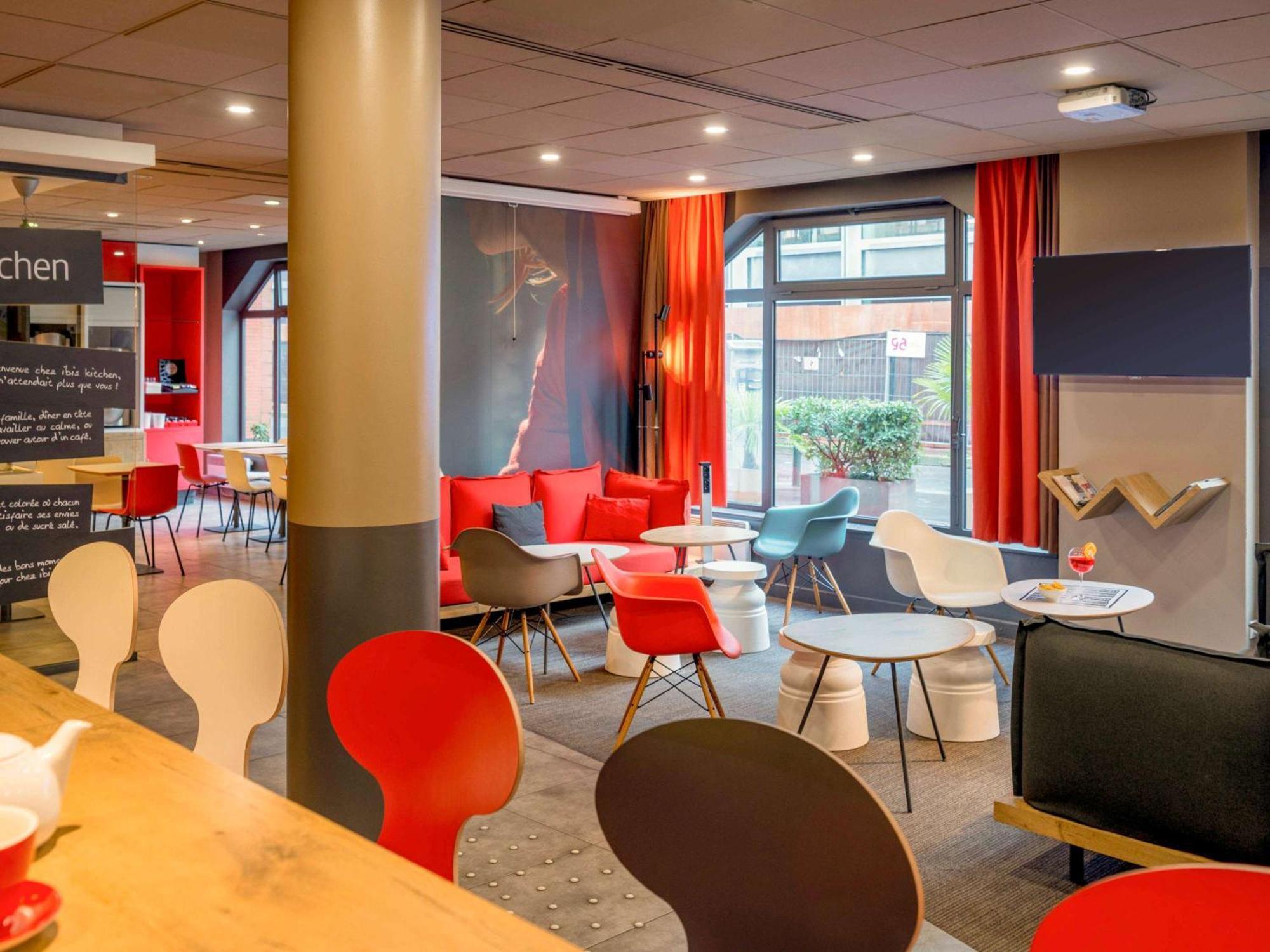 Ibis Centre 3*